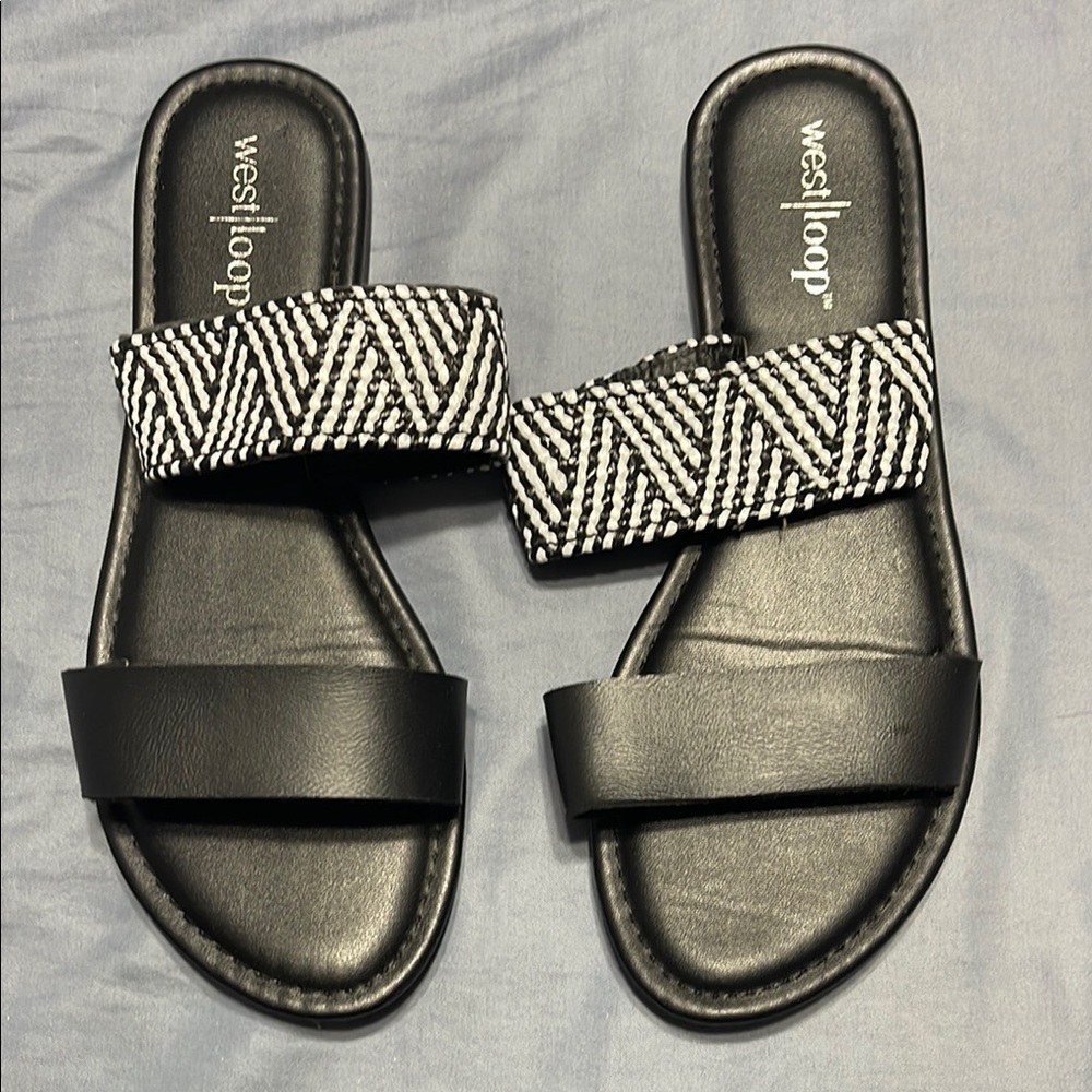 West Loop Black and White Geometric Sandals